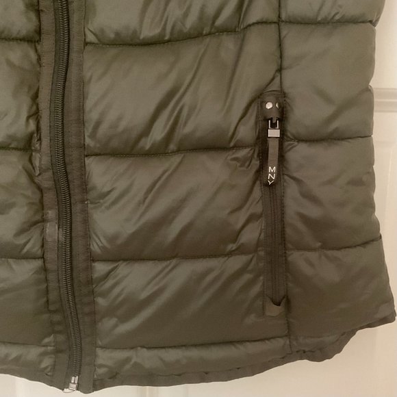 MARC NEW YORK Women's Performance Puffy Vest EUC Size Large - Picture 3 of 5